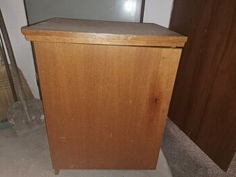 Šicí stroj Veritas