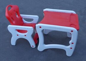 Dětská židlička se stolkem jídelním  i hracím, PVC červená