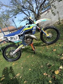 Husqvarna TC 125