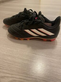Chlapecké kopačky Adidas