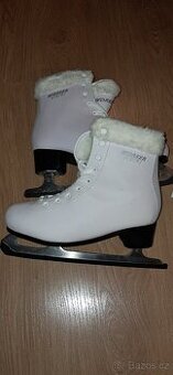 Dámské brusle