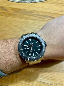 Alpina Seastrong 300 Automatic Diver Hodinky