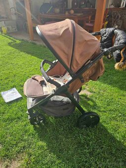 Sportovní kočárek Moon Jet