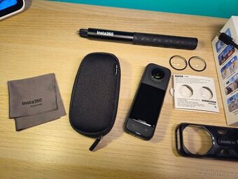 JAKO NOVÝ Insta360 X4 + příslušenství - 1