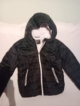 Chlapecká zimní bunda v. 152