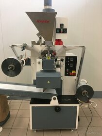 Balicí stroj BTH 33 pro balení plochých sáčků