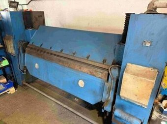 Prodáme Použitá ohýbačka plechu XON 2000/6 c, r. v. 1997