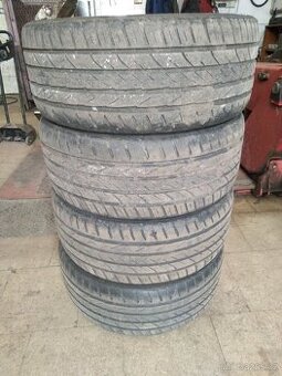 Prodám letní Gumy Matador 225/45 R17