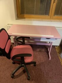 Dětský psací stůl se židlí
