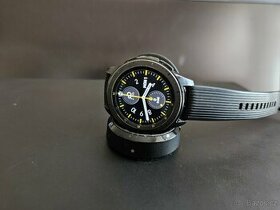 Samsung Galaxy Watch 42 mm black (SM-R815N)