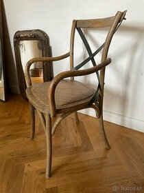 Dubová židle