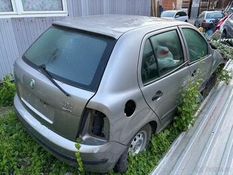 Škoda Fabia 1.2 2007 facelift. 70 000km barva 9202