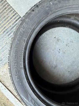zimní pneu NOKIAN 275/45/R20