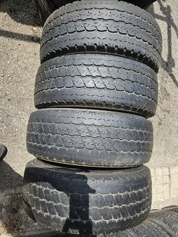 Letní dodavkové pneu 235/65R16C Bridgestone