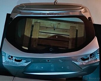 Páté dveře Nissan Qashqai/J11