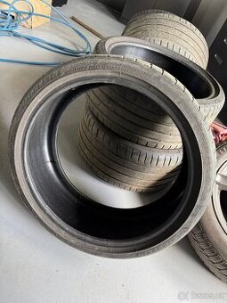 2x Michelin Pilot Sport 4S 225/35 R19 (88Y)