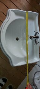 Prodám nové umyvadlo Kerasan včetně baterie
