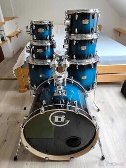 Yamaha Stage Custom Deep Blue Sunburst - 1