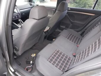 Golf 5 gti kompletní interiér ceny dohodou