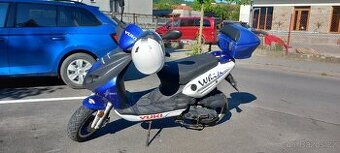 Prodam Skutr yuki 50 whit 4T.