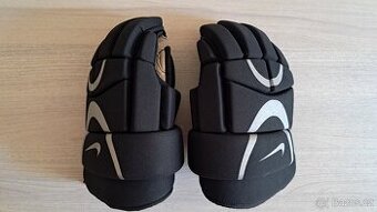 Hokejové rukavice 15