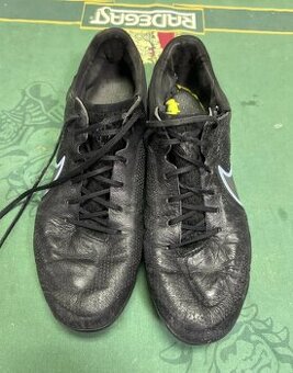 Pánské fotbalové kopačky Nike Tiempo 45