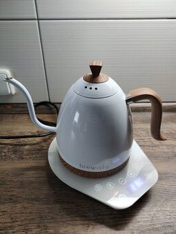 Brewista Artisan rychlovarná konvice 1000ml - matně bílá