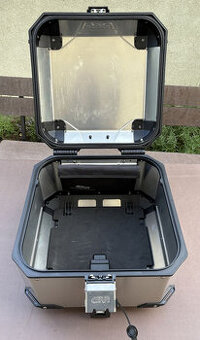 Givi Trekker Outback 42L