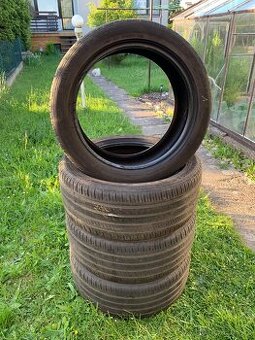 LETNÍ PNEU 225/45 R17 BARUM BRAVURIS 5