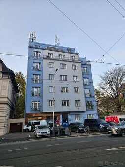 Pronájem bytu 2+kk s terasou - 45m2, Palmovka