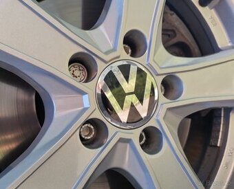 Středové krytky VW škoda Audi do disku Mercedes 75mm