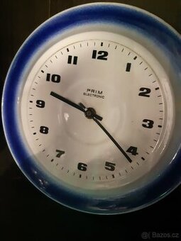 Porcelánové hodiny Prim - 1