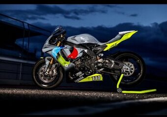 Yamaha R1M