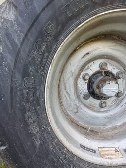 KOUPÍM kolo 500/60-22,5, na kombajn MF38