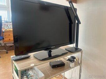 Tv philips 32 palců + set top box