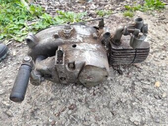 Jawa pionýr motor - 1