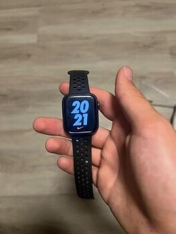 Apple watch series 7 45mm