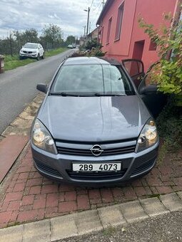 Opel Astra A-H1.4 16V 66KW r.v. 2004