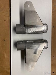 Držáky předního světla Californian