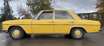 Mercedes Benz W 114/ 115 250 D 4C