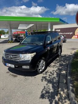 Toyota Land cruiser 200