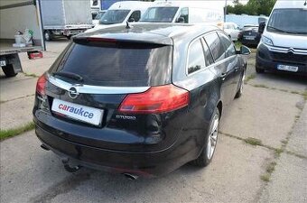 Opel Insignia SPORTS TOURER SW 2,0 CDTI rv2012