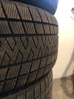 Gripmax 255/55r18 BMW X5 X6
