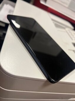 Motorola EDGE 30 256GB šedá