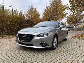 MAZDA 3 2.0 88 KW - JEN 52 000 KM - BENZÍN