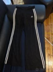 Dvoje dámské tepláky adydas vel S 36