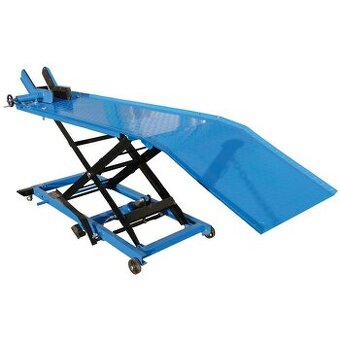 Zvedák na motorku použití