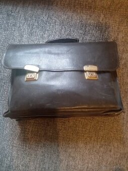 Stará kožená brašna