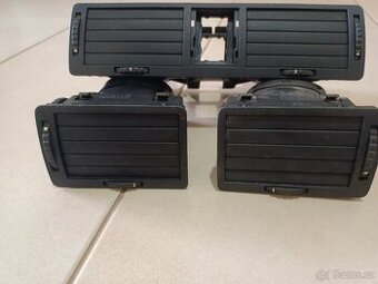 Výdechy topení Škoda Octavia 1