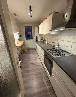 Bílá linka Ikea se spotřebiči,6167